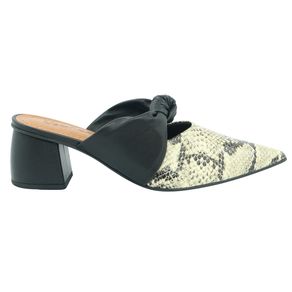 Mule_animal_print_529