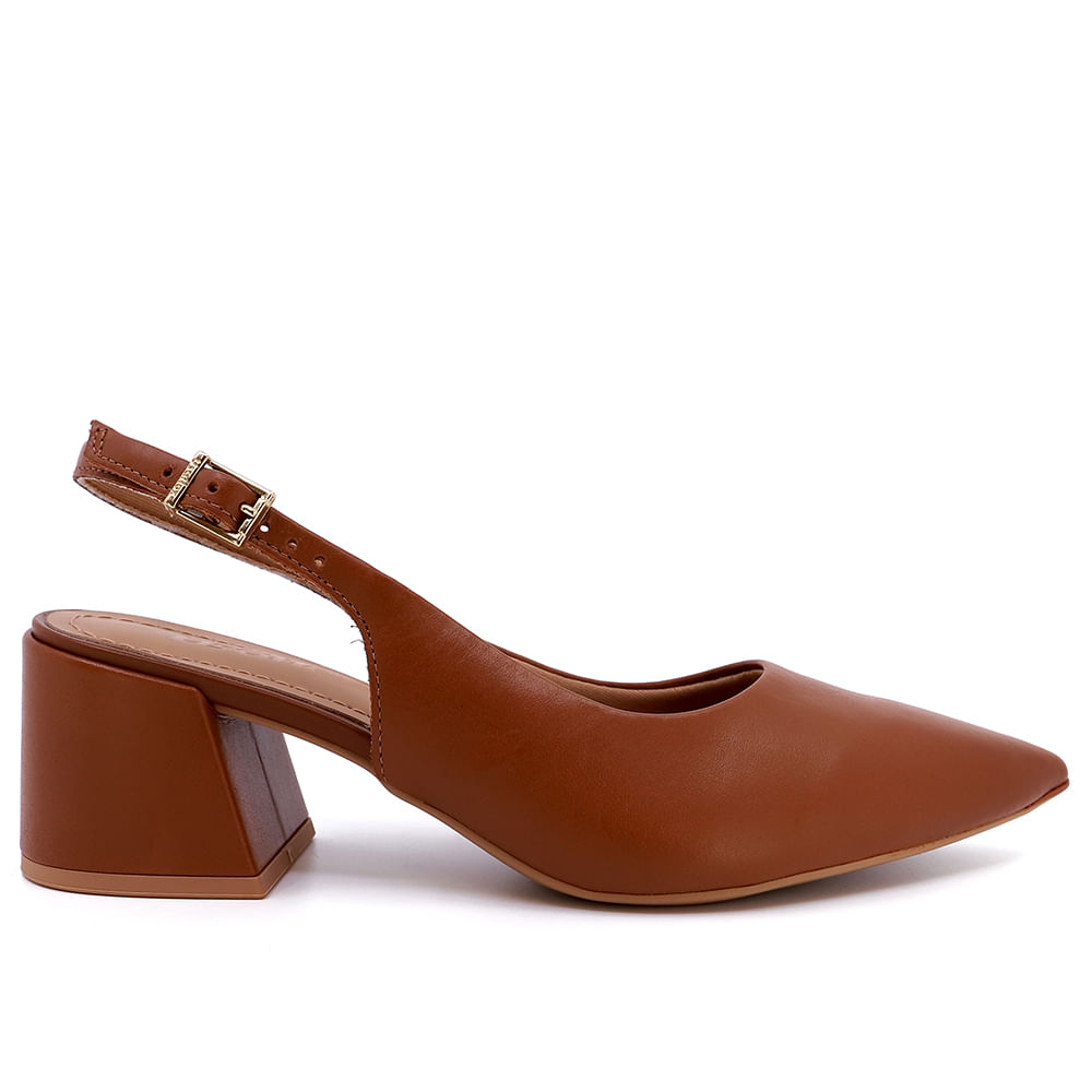 Slingback Marrom Bico Fino Couro Detalhe Fivela