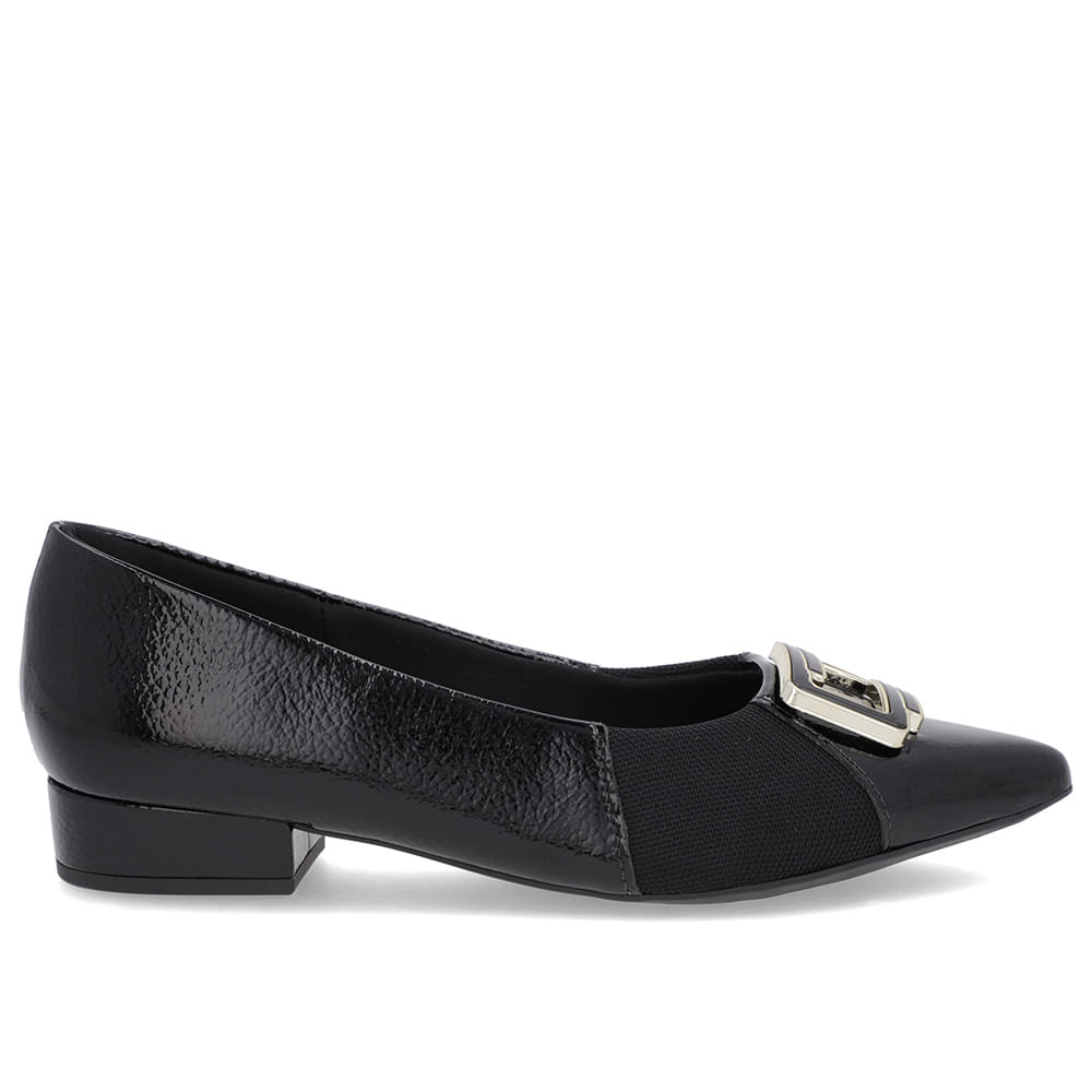 Scarpin Preto Verniz Bico Fino Enfeite