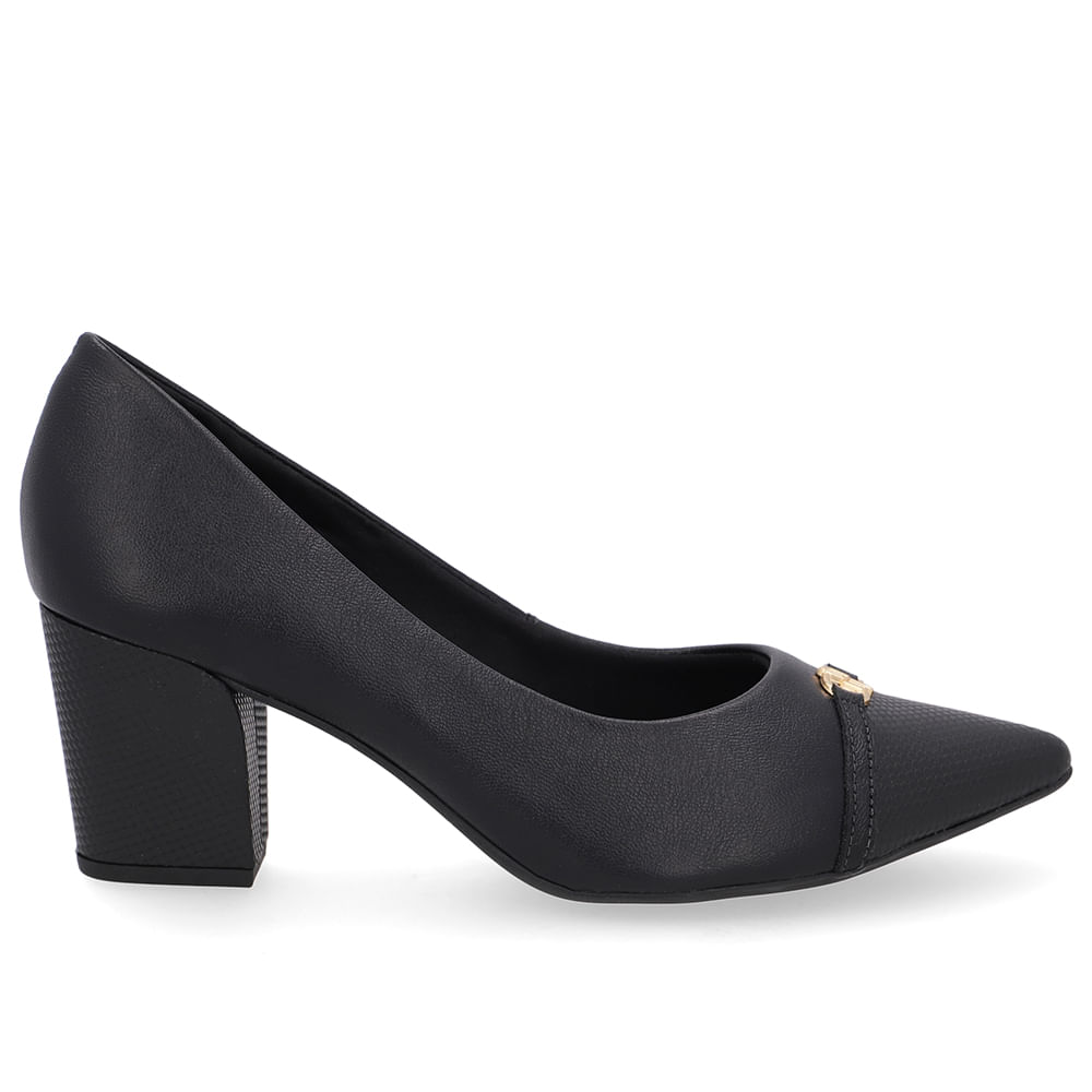Scarpin Couro Preto Bico Fino Enfeite