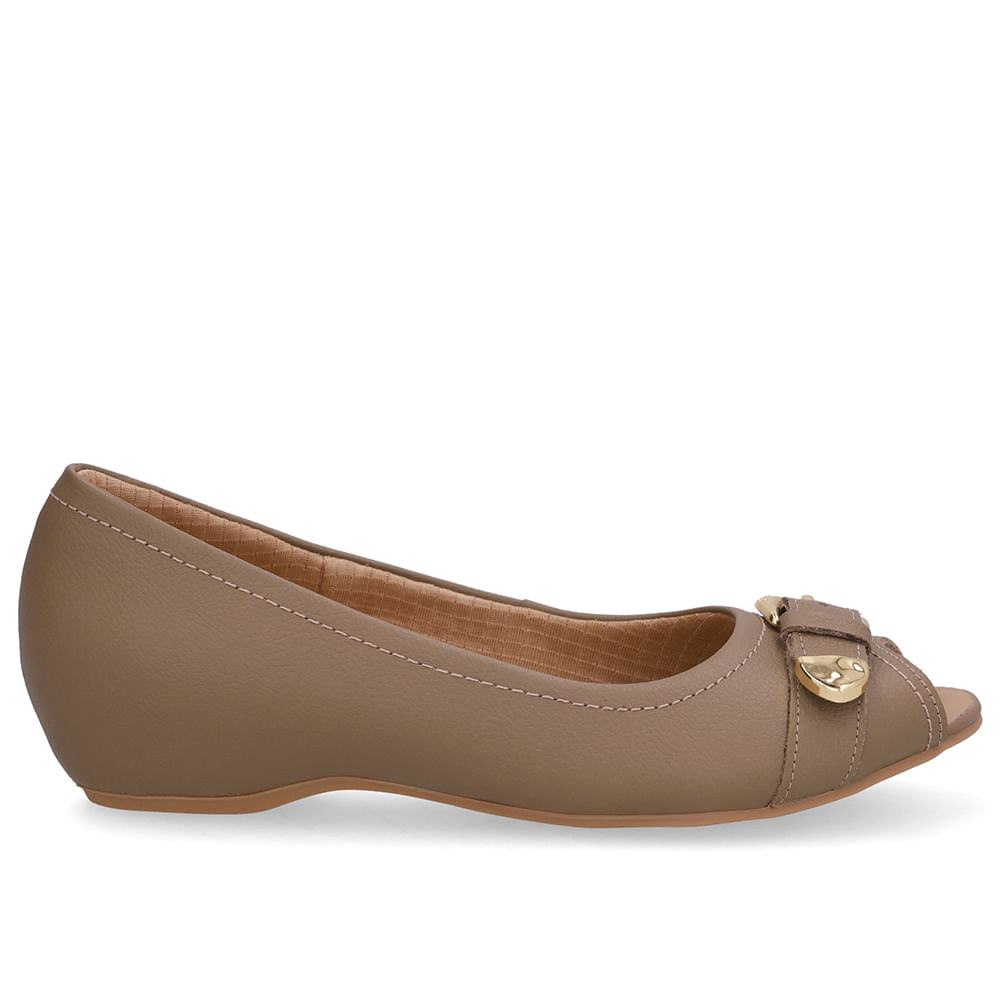 Peep Toe Salto Embutido Marrom Couro Fivela