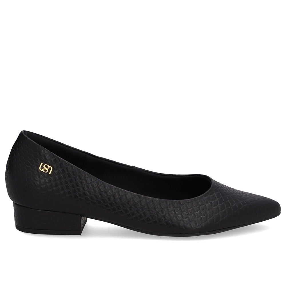 Scarpin Couro Preto Básico