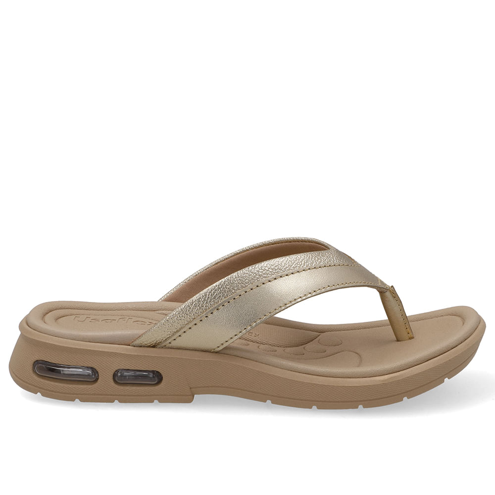 Chinelo Em Couro Dourado