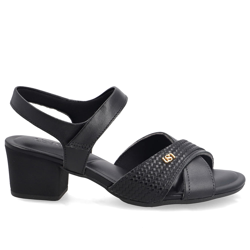 Sandália Em Couro Preto Com Detalhe Tressê